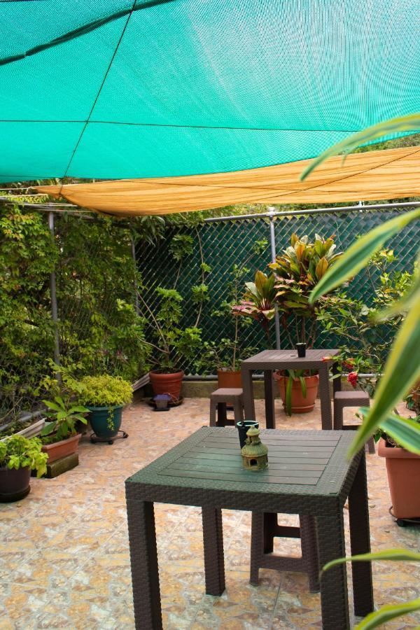 ホテル Casa Irma グアテマラシティ エクステリア 写真